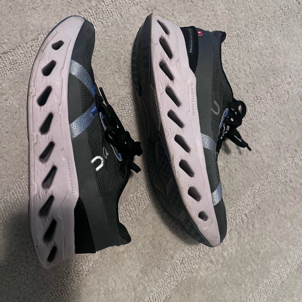 On Cloud Sneakers